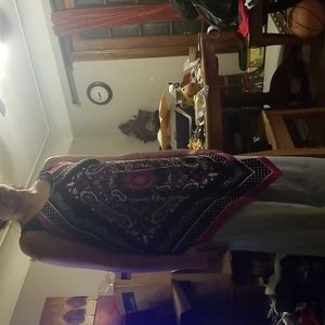 Lillie Morgan bandana like shirt